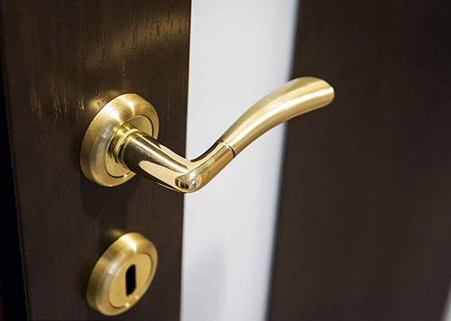 金山24小时上门开锁公司